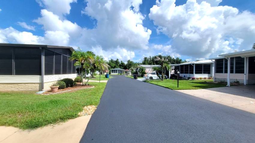 2237 Meadow Lark Place a Lake Wales, FL Mobile or Manufactured Home for Sale